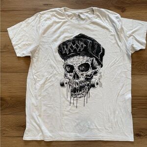 Action Gear T shirt Mens XL Skateboarding Skull WOOD Bones Trucks